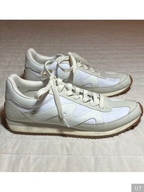Women’s Mercedes Universal Thread Off-White Sneakers size 10 memory foam insole